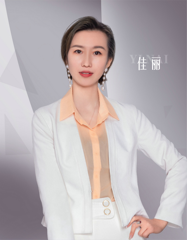 伊乃化妝品有限公司高級紋繡講師---佳麗