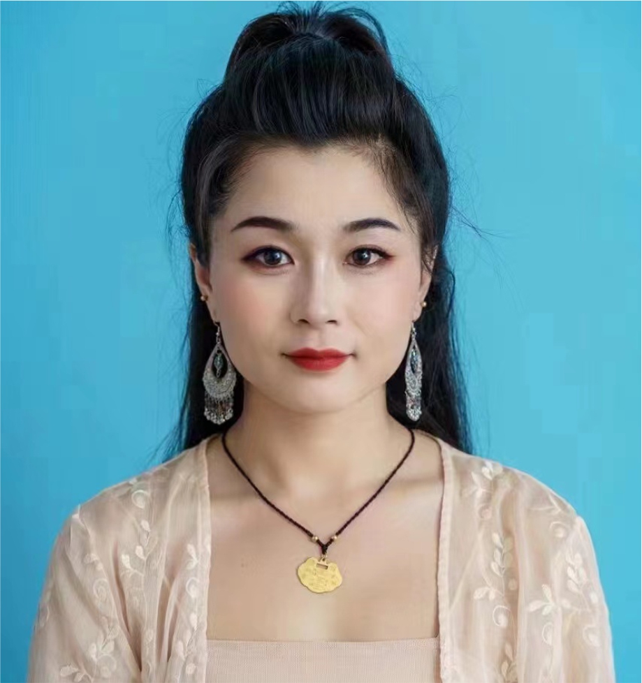 南陽(yáng)高級紋繡師---李桂春
